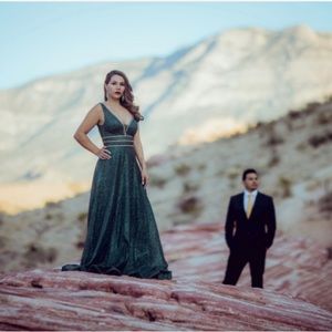 Emerald green formal dress for prom, wedding, quince!